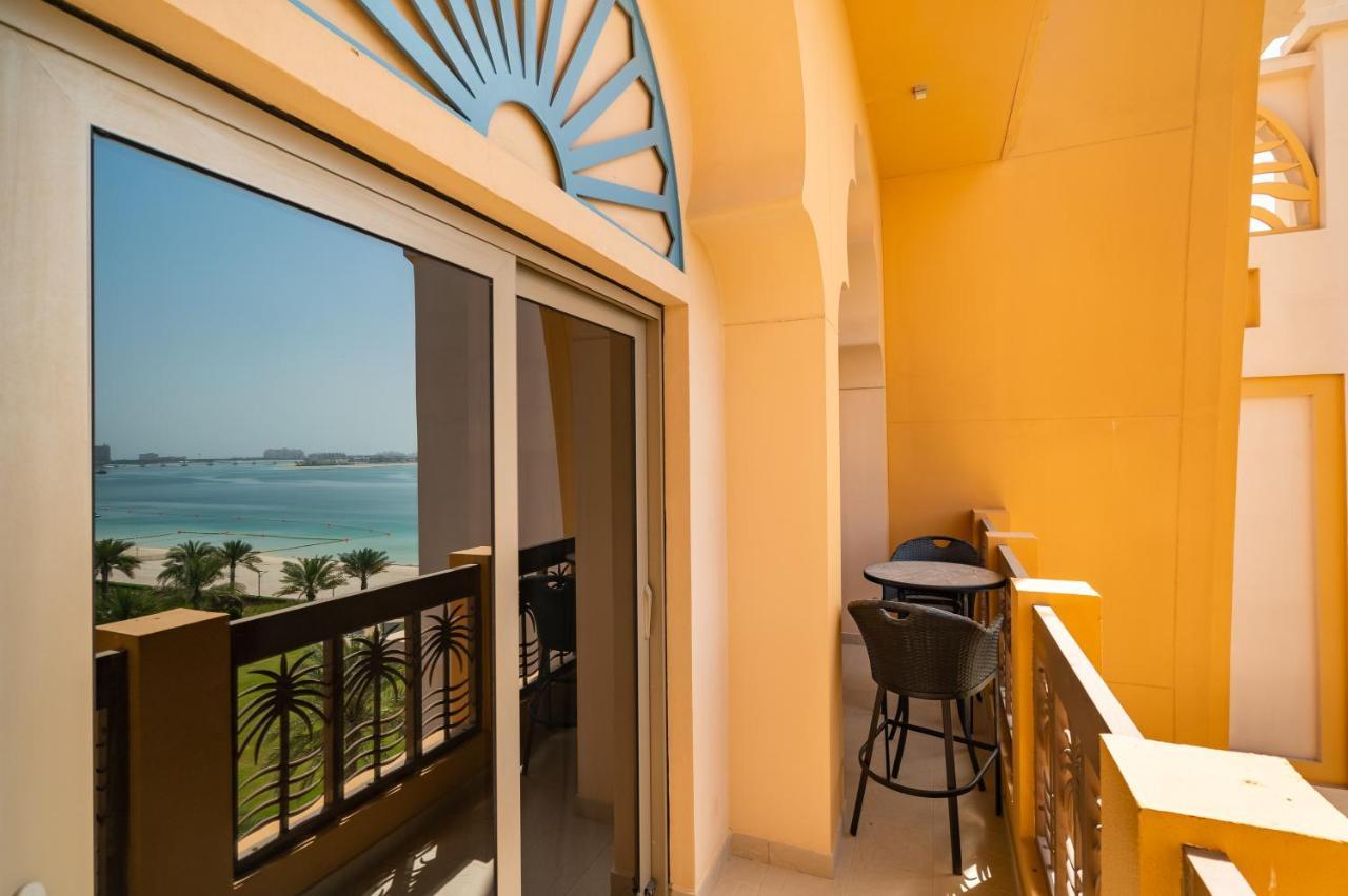 Globalstay At Palm Jumeirah Beachfront Paradise With Pool And Gym अपार्टमेंट Dubai
