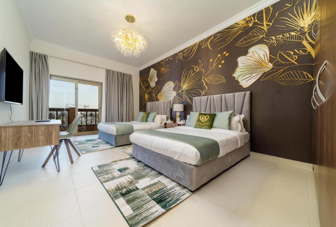Globalstay At Palm Jumeirah Beachfront Paradise With Pool And Gym अपार्टमेंट