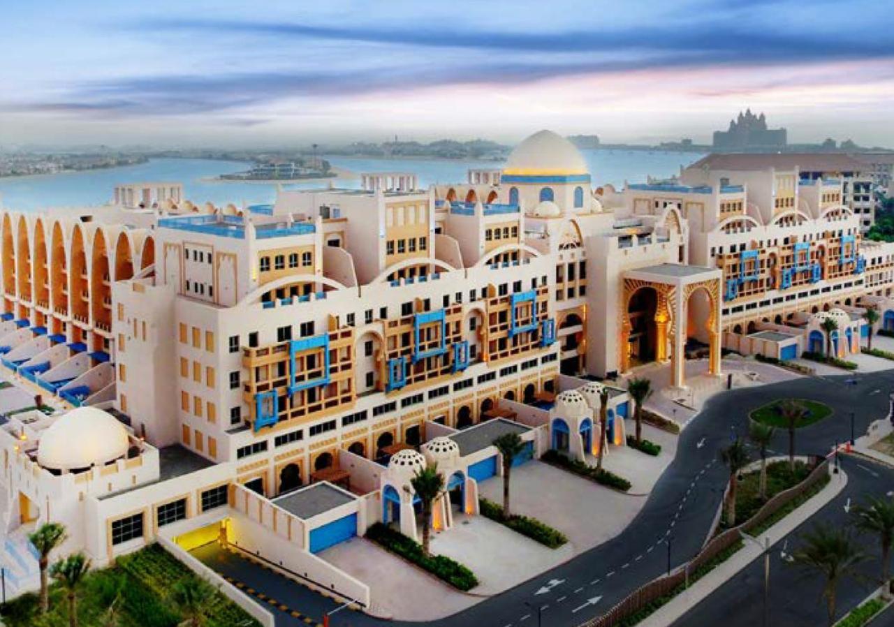 Globalstay At Palm Jumeirah Beachfront Paradise With Pool And Gym Апартаменти *